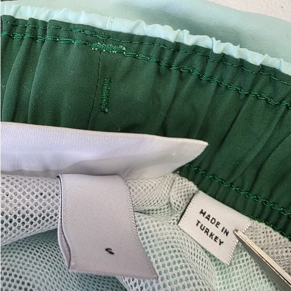 Lacoste drawstring Board shorts - Picture 6 of 10